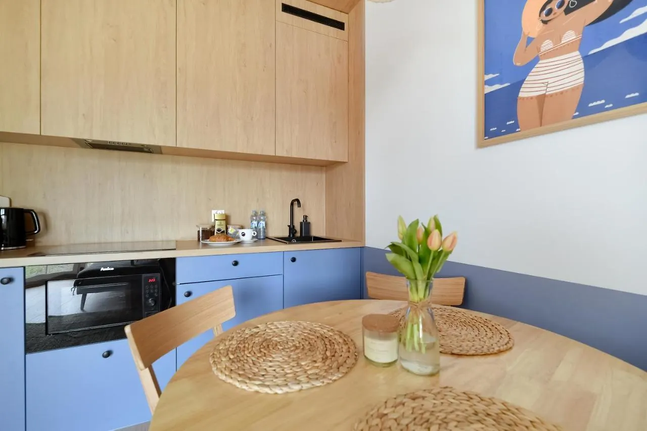 Apartment Apartamenty 4 Pory Roku- 200M Plaza, Prywatny Parking Sopot